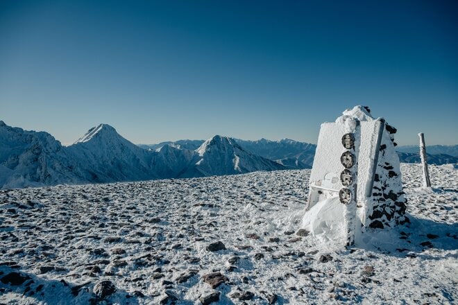 【雪山登山】冬の硫黄岳！ 白い世界とのコントラスト！ 圧巻の八ヶ岳ブルーと迫力のスノーモンスター〈長野県〉の画像007