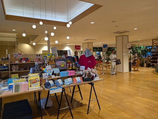 山梨・高川山の下山後に寄りたい！  露天の畳で “裸ごろ寝” できる「より道の湯」の外気浴が最高すぎた【山帰り、今日はどこでととのう？ vol.3】の画像008