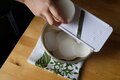 【ビニール袋で作るからアウトドアでも片付けラクラク】もちもち食感がたまらない「ライスペーパー大根餅」【季節の外ごはん vol.58】の画像002
