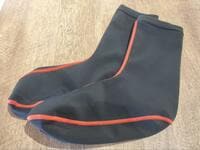 ワークマン「スキルインナーソックス」は足先の防寒に使えるか？  冷えこむ朝に「バイクで富士山麓まで」走ってみてわかったこと