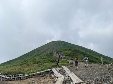 秋田の名峰「秋田駒ヶ岳」 8合目から約1時間半で登頂OK
