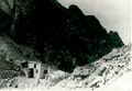 【特集 そこに山小屋を興して】北アルプス山小屋ヒストリー 第5回『穂高岳山荘』 峻険な稜線に「登山者の安全を守るため」作られた山小屋！  穂高の山々と調和する「美しさ」も追求の画像001