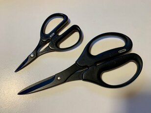 超便利！「切る・さばく・落とす」万能の「頑丈ハサミ」が釣り人の「最強ツール」である理由