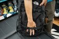 【ショップ店員が選ぶ、この冬おすすめのスキーアイテム】「バックカントリー用バックパック」は一般スキーヤーにも推したい！＜石井スポーツ 神田本館 vol.1＞の画像006