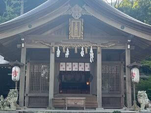 『鬼滅の刃』アニメ「柱稽古編」制作決定！ 今こそ行きたい「聖地」での風鈴祈念「結びの音」竈門炭治郎ゆかり「宝満宮・竈門神社」現地レポ