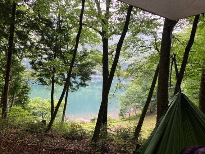 魅力はずばり秘境感！  玄人キャンパーが通い続けるという「四尾連湖」に行ってきました【缶詰博士の缶たん”CAN”P料理 vol.67】の画像001