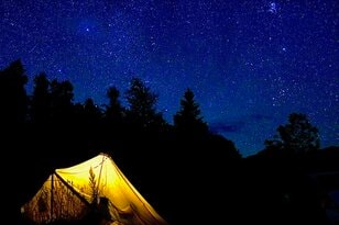 「ブームの終わりを感じるか？」 絶景で人気のキャンプ場「星に手のとどく丘キャンプ場」オーナー＆利用者に聞いてみた！