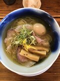 鹿児島出身ライターが教える「秋の霧島ツーリング」向けパワーチャージ「汁まで飲み干せる」麺の画像001