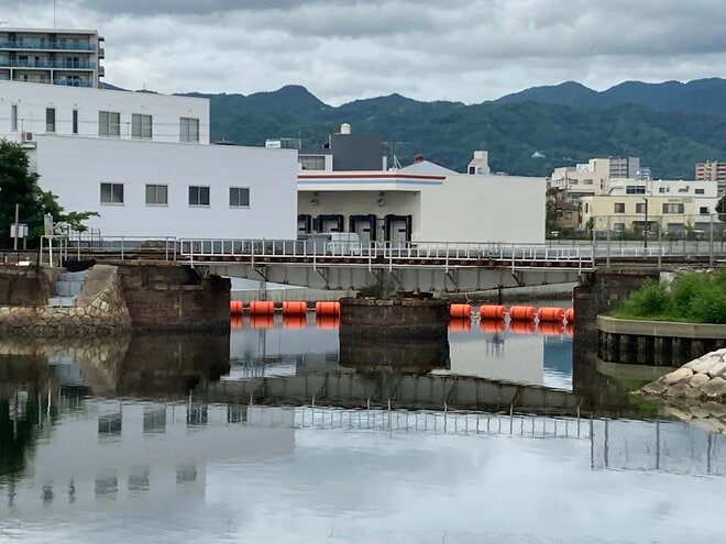 神戸黎明の場所を南北約3キロに縦断「JR和田岬線」の沿線を散歩がてらにウォーキング  ―その1― 【関西鉄道路線周辺曼荼羅 vol.13  兵庫駅から兵庫運河まで】の画像007