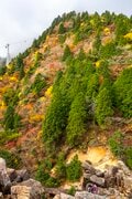 “行きは登山、帰りはロープウェイで！”　紅葉シーズンの「御在所岳」登山レポート「中登山道」 【三重県】 2024年の画像005