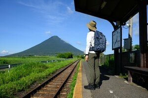 【開聞岳＆霧島山】登山好きを魅了する鹿児島の「日本百名山 2座」を “はしご” でめぐる