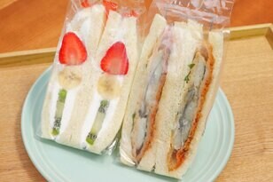 「たらばがにサラダ＆フルーツサンド」の絶妙コンボも！ NHK、テレ東『WBS』も注目する北海道・札幌市内「テイクアウトOK」のスゴいサンドイッチ3選