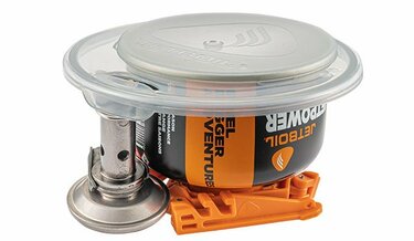 衝撃の軽さ！バーナー、クッカー合わせて200gのシリーズ最軽量の