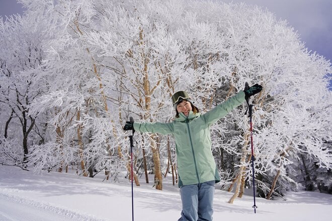 上質感漂う大人のスノーリゾート「焼額山スキー場」「奥志賀高原スキー場」ゆっくり滑れる静けさの中、ラグジュアリーでスペシャルな休日の画像004