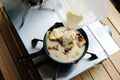  “ニトリ”のミニスキレットで作る簡単キャンプデザート「豆乳パンプディング」【季節の外ごはん vol.40】の画像008