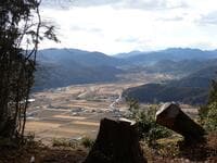 眺望抜群！ 難攻不落の山城跡「荒木城跡」急傾斜でも整備OK！  35分の低山ハイキング＆その先 “謎だらけ？” の「燈明寺」とは「実踏レポ」【兵庫県丹波篠山市】