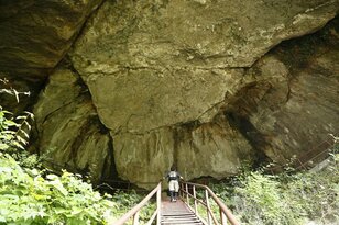 知る人ぞ知る！  奥三河の秘境「乳岩峡」 約1時間のハイキングでも圧巻「巨石＆奇岩」が連続！  峡谷の絶景コース【愛知県新城市】