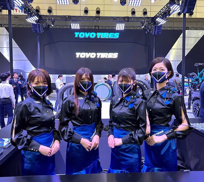 速報！「東京オートサロン 2024」が開幕！！ ド迫力のドリフト走行実演も、“可愛い子ちゃんやセクシー系美女まで” イベントを彩るコンパニオンも、待っている！【編集部リポート 第1弾】の画像018
