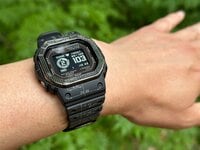 アウトドアに最適な「G-SHOCK」爆誕？  伝統のスクエアデザインに心拍計が付いた「最新モデルの限定カラー」実使用レポート【低山小道具＆技術研究所 vol.24】