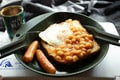 130gの食べきりサイズ「最少のベイクドビーンズ缶」なら山でも使えますぞ！【缶詰博士の缶たん”CAN”P料理 vol.74】の画像001