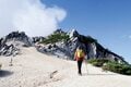 今こそ行きたい！  北アルプスの名峰6座 【第3回】白い花崗岩で覆われた「燕岳」山頂はまるでビーチ！？  燕山荘からの美しい朝日は必見の価値あり！の画像001