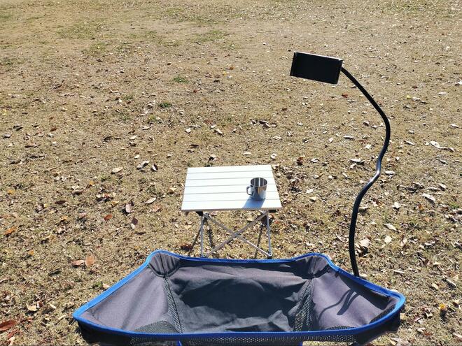 キャンプでも快適「スマホ・タブレット視聴」したい人に！ 「アームスタンド」導入してみた！  “持つ手が疲れる”＆“置き場所に困る”問題のゆくえは？の画像004