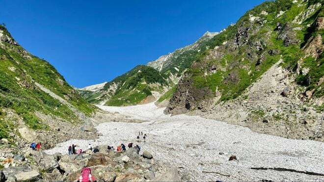 北アルプス「白馬岳」でまさかの高山病に！  山小屋の診療所で見た「リアル山の神」とは！？ 「白馬三山」縦走初日「登山レポ」の画像001