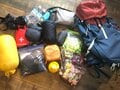 登山女子「ザックの中身」公開！ 「自炊あり＆なし・アメニティグッズ」ほか山小屋泊アイテム解説！ 「グルメと星空」満喫のための山旅ワザの画像001