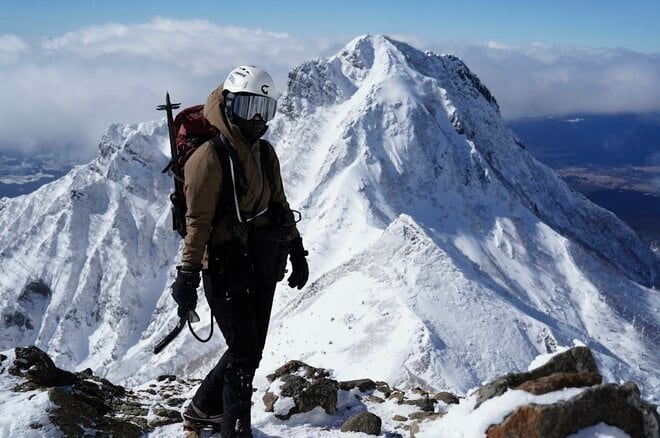 【ハイカー女子の一杯】 厳冬期の八ヶ岳・最高峰の赤岳へ最高の雪山登山！  “3杯目”  長野県 2025年の画像006