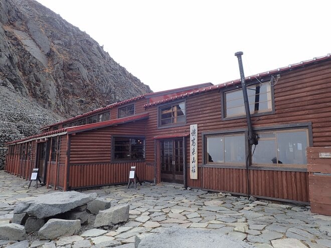 【晩秋登山】北アルプスの絶景をひとり占め！ 登山者の少ない “穴場” シーズンを狙って「涸沢」＆「奥穂高岳」への画像015