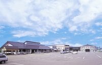 「意外！ 魚沼の焼肉といえばコレ」 尾瀬や奥只見観光の帰りに立ち寄りたい「道の駅 ゆのたに」で見つけた地元グルメ！【新潟県魚沼市】