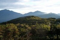 「最短ルートでも片道8時間」もっとも遠い百名山？「光岳」へのルートを紹介しましょう【わたし、山小屋はじめます vol.54】