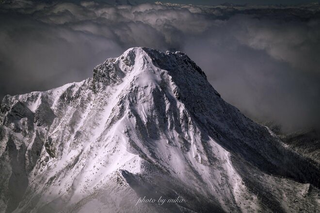 【ハイカー女子の一杯】 厳冬期の八ヶ岳・最高峰の赤岳へ最高の雪山登山！  “3杯目”  長野県 2025年の画像010