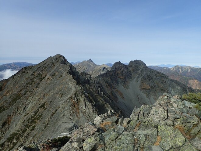 【晩秋登山】北アルプスの絶景をひとり占め！ 登山者の少ない “穴場” シーズンを狙って「涸沢」＆「奥穂高岳」への画像017