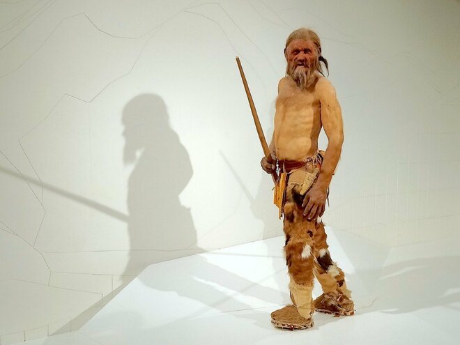 5300年前のミイラ「エッツィ・ジ・アイスマン」にご対面！ ボルツァーノから簡単にアクセスできるドロミティの大自然を満喫できるお手軽なスポットへ！【ブーツの国の街角で vol.04「レノン高原」】の画像001