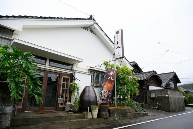 【鹿児島県 指宿市】施設見学めぐりが楽しい！  廃校リノベの「ブルワリー」＆ 歴史ある「焼酎蔵」＆ 特産品の「かつお節工場」 さらに「日本最南端の駅」にも立ち寄りの画像013