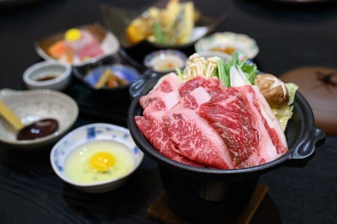 「青森スプリング・スキーリゾート」  新サービス “リゾートガイドツアー” にレジェンド・スノーボーダーと参加！  ハイク不要の “パウダースノー” 堪能レポート！【青森県鯵ヶ沢町】の画像025