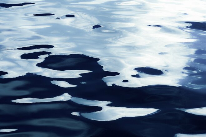 海を撮っただけなのに別世界。海面に潜んでいた不思議な風景【自然と写真を楽しむ日々 vol.2】の画像002