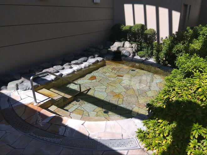 山梨百名山「兜山」で2.5時間絶景周回ハイキング！ 「富士山」展望スポットもアリ＆下山後は名産ワインと石和の名湯も堪能OK！  週末におすすめの画像007