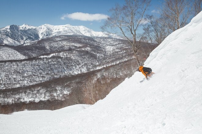 【ホワイトワールド尾瀬岩鞍】「雪質・コース・施設・アクセス」全てが高レベル！  アルペンのメッカに隠された別の顔「フリーライドのポテンシャル」の画像004