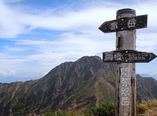 「その昔、富士山より高い山だった！？」 民話と重ねる八ヶ岳の絶景