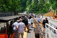 「黒部峡谷鉄道」2026年10月1日に全線再開！  幻の駅 “猫又駅” 今を逃すともう降りられない！？ 「創立55周年記念ヘッドマーク」も登場【富山県黒部市】