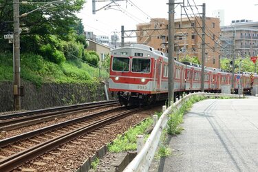 六甲山の新たな魅力 人口150万都市にある 8割が勾配区間 の登山鉄道 湊川から有馬温泉 22 5km 神戸電鉄有馬線 の旅 概要 トラベル ニュース Bravo Mountain