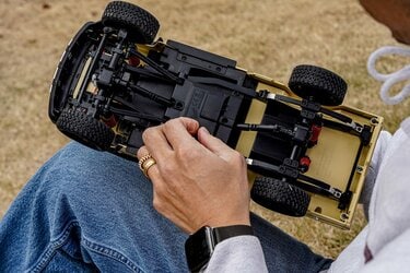 ラジコン世代のキャンプ遊び】実車並み「ボディ＆走破」再現性