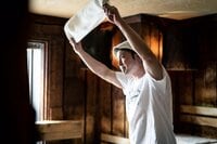 「脳みそが裸になる」サウナの魅力爆発！  全国の大人気「熱波師」たちが集結した「アウフグースフェス2021」でのスゴ技「感動の風」【体験レポート】