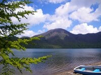 「赤城山」最高峰“黒檜山”からは谷川岳や武尊山を眺望！ 湖畔には女性の願いを叶えるパワースポット“赤城神社”が鎮座【首都圏発！週末に行ける百名山ガイド vol.12】