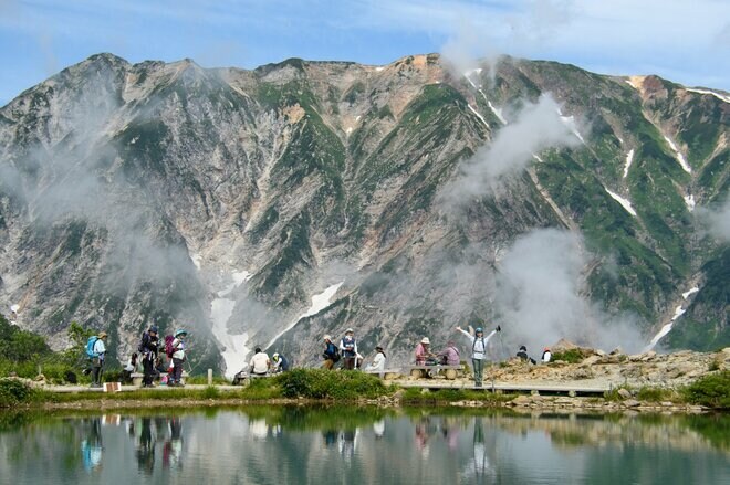この秋「絶景」に会いに行く！ 北アルプスの“入門登山”と言えば人気の「八方池＆唐松岳」で決まり！の画像002