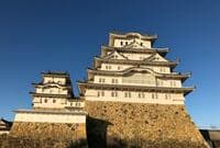 紅葉シーズンは一層の見ごたえあり！  世界遺産「姫路城」と「好古園」 澄みわたる秋空＆日没後はライトアップ！「絶景満喫の1日」