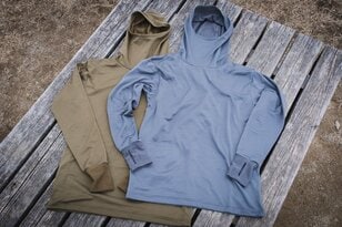 老舗下着メーカーの本気アウトドアインナー！「GRID-TEC+」の最上位モデル「フーディーサムホール」を3か月着倒して実感した、手放せない魅力とは？