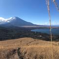 山頂の名物はズバリ「富士山」の大展望！  ため息が出るような絶景＆ランチで堪能したい「富士五湖」周辺の “一度は登っておきたい山” 3選！の画像002